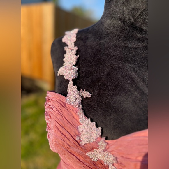 Vintage silk goddess dress coral - Picture 7 of 15